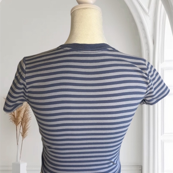 Navy & Gray Striped Ribbed Crop Top - Picture 2 of 3